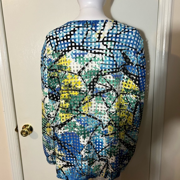 Women’s Multicolored Mesh Jacket - Picture 5 of 10